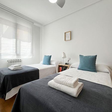 Vut Plaza Fontana Apartment Salamanca Bagian luar foto