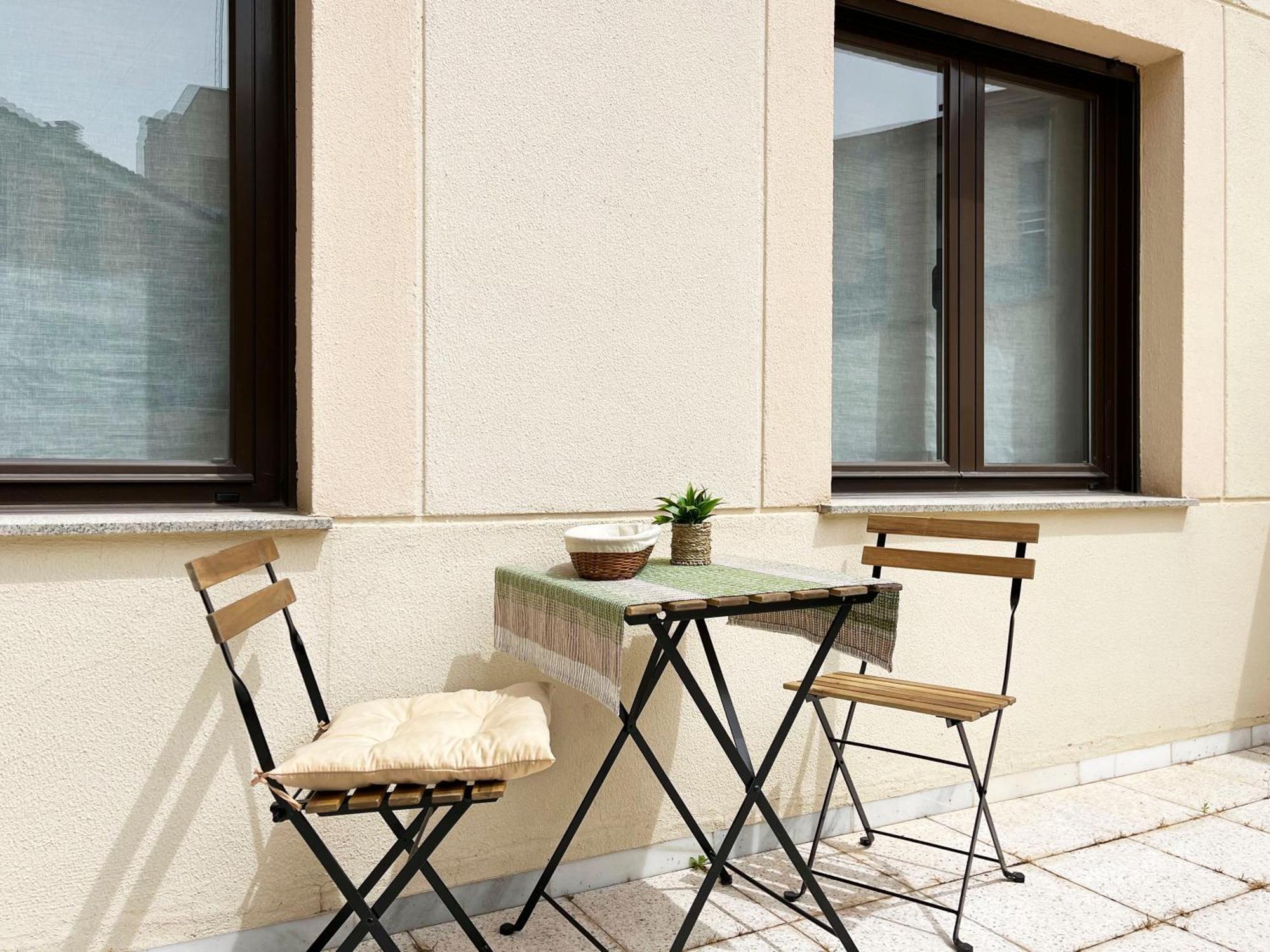 Vut Plaza Fontana Apartment Salamanca Bagian luar foto