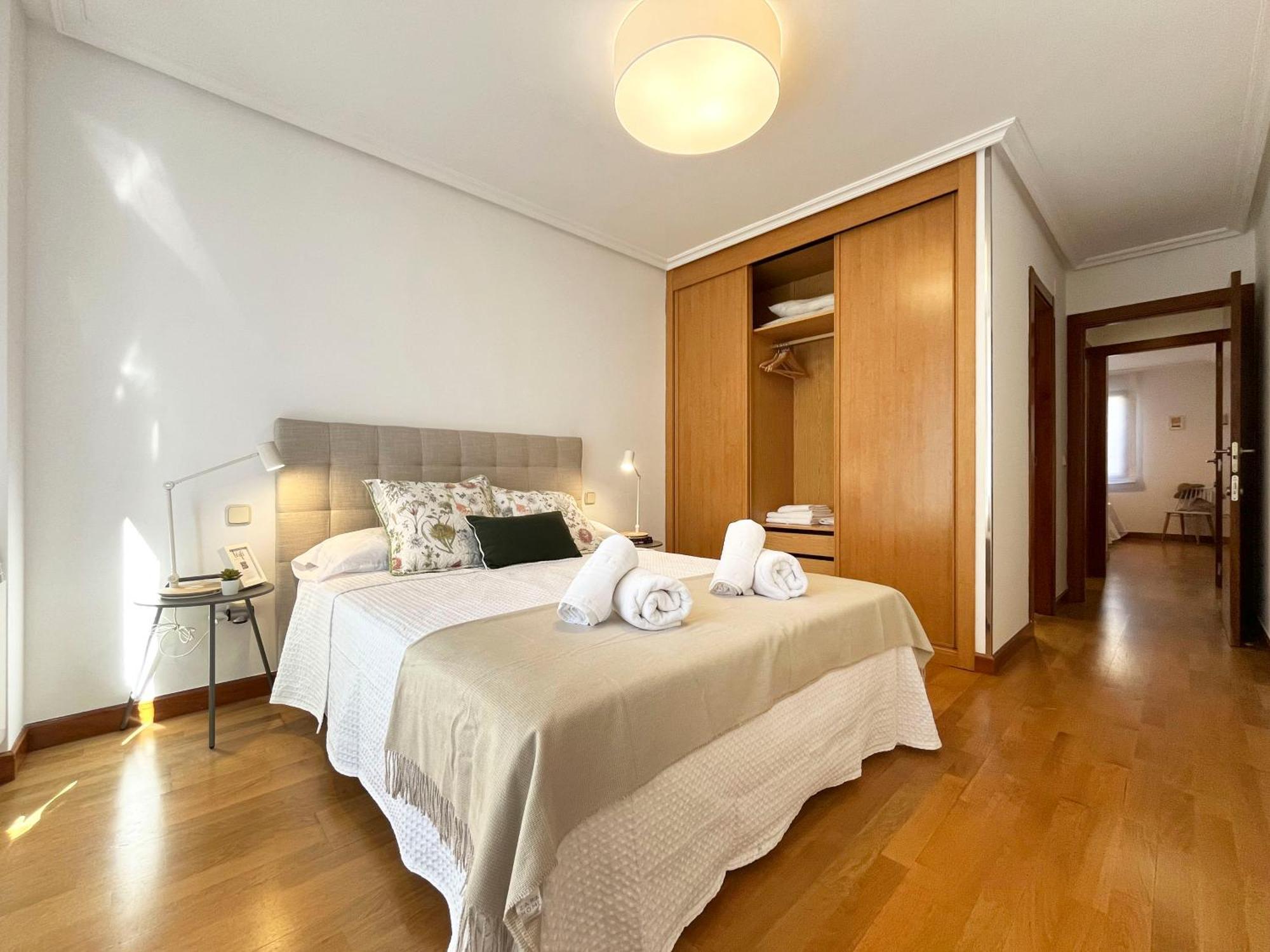 Vut Plaza Fontana Apartment Salamanca Bagian luar foto