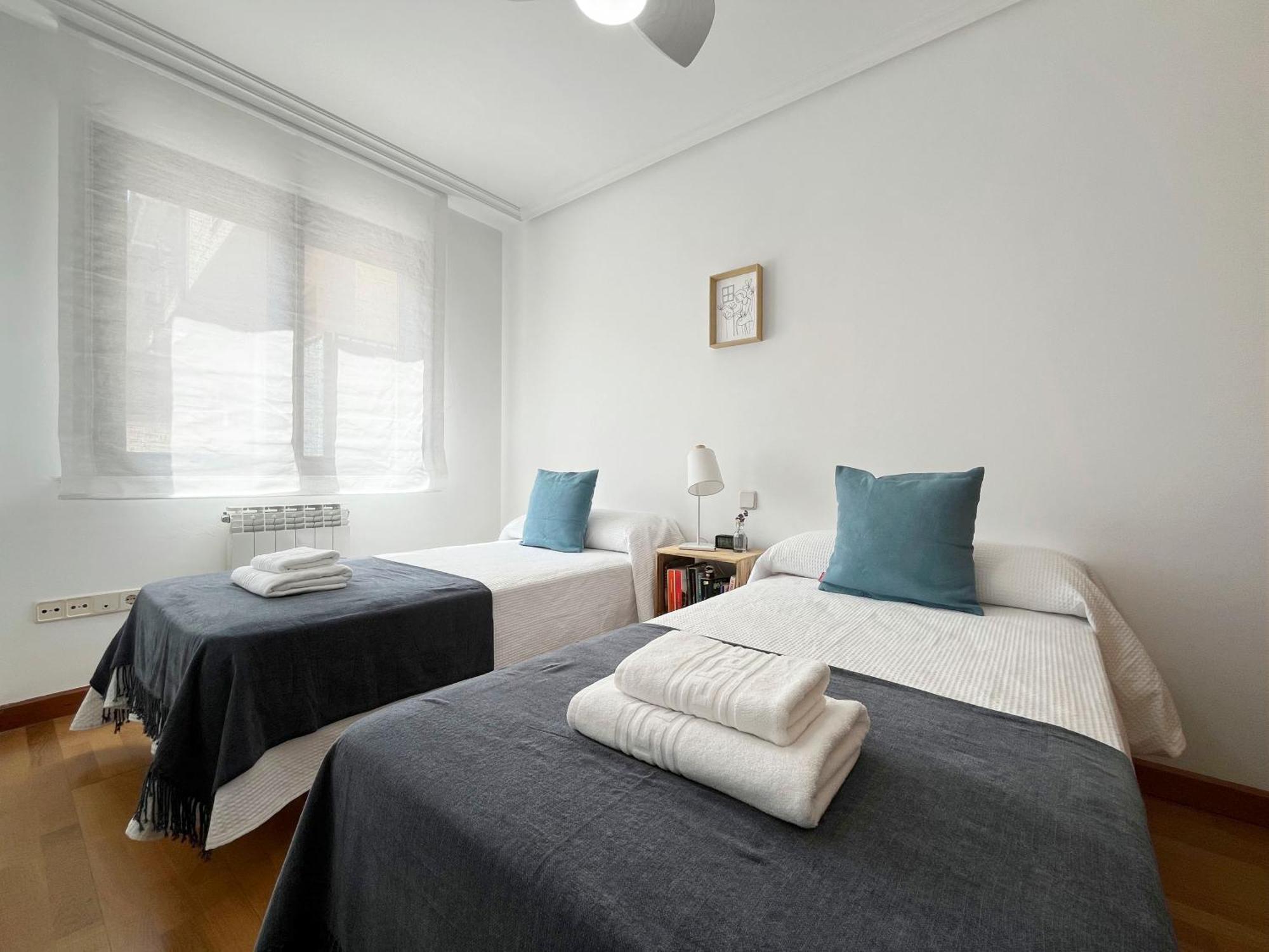 Vut Plaza Fontana Apartment Salamanca Bagian luar foto